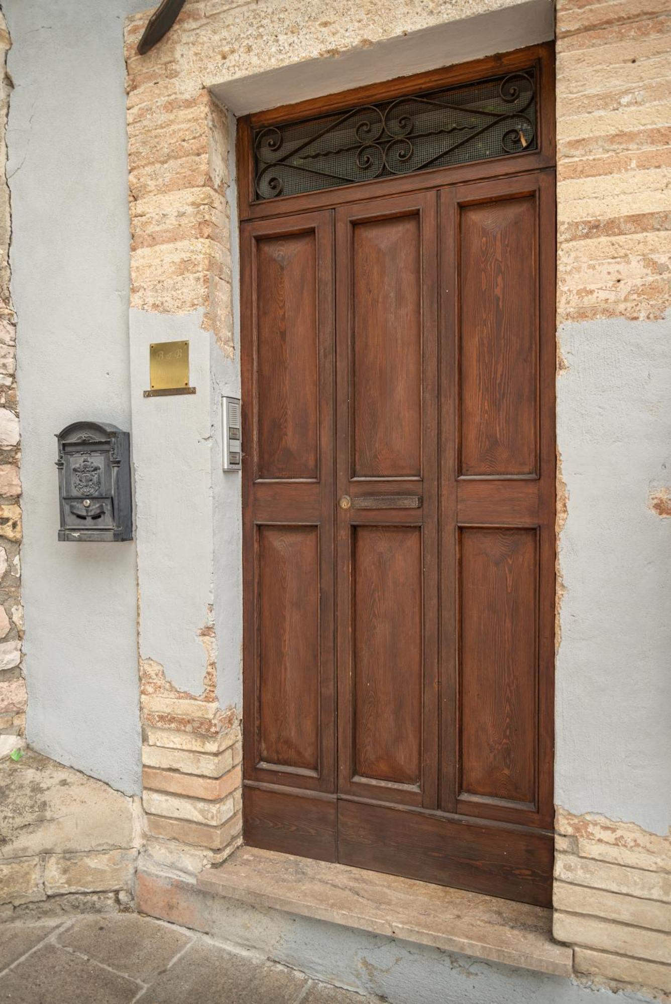 B&B Il Chiostro Ασίζη Εξωτερικό φωτογραφία